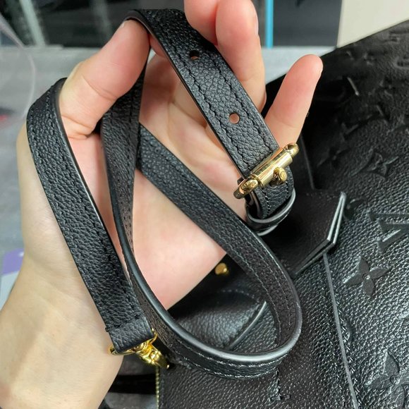 Auth Louis Vuitton Pont-Neuf Like New Discontinued - Picture 11 of 13